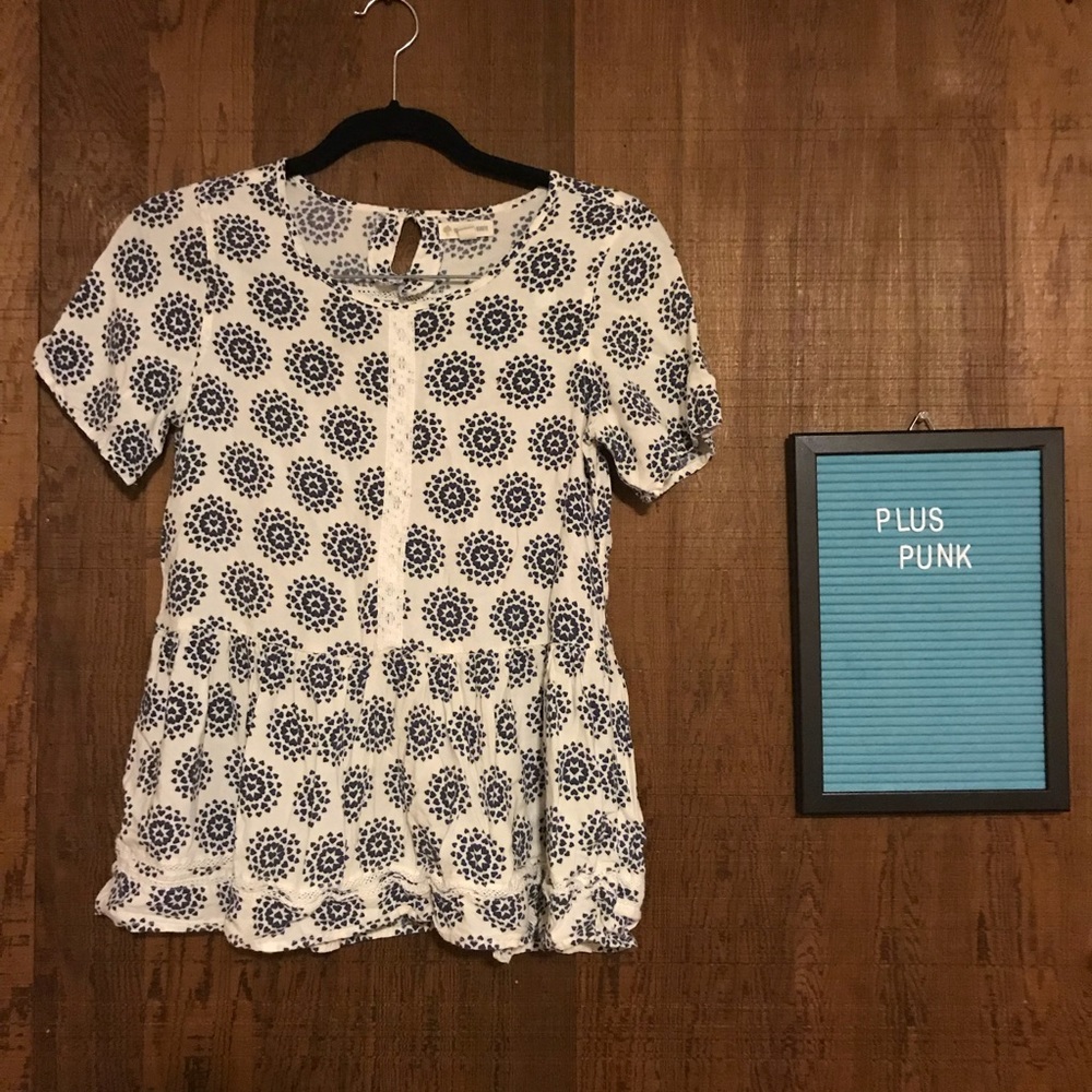 Tucker + Tate Girls XL 14/16 White Blue Heart Top